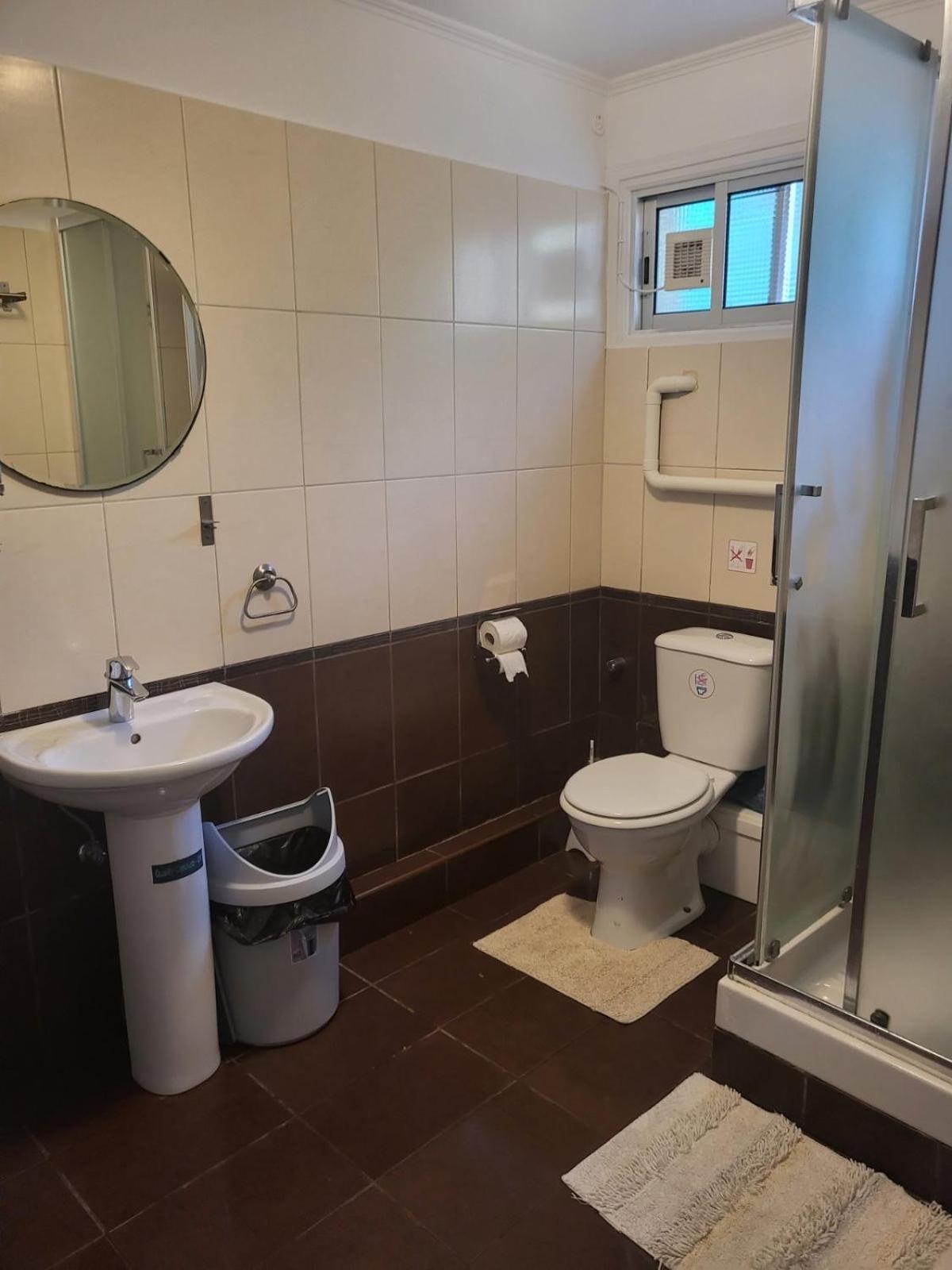 Villa Neyla Four Bedroom Coral Bay Beach Front المظهر الخارجي الصورة